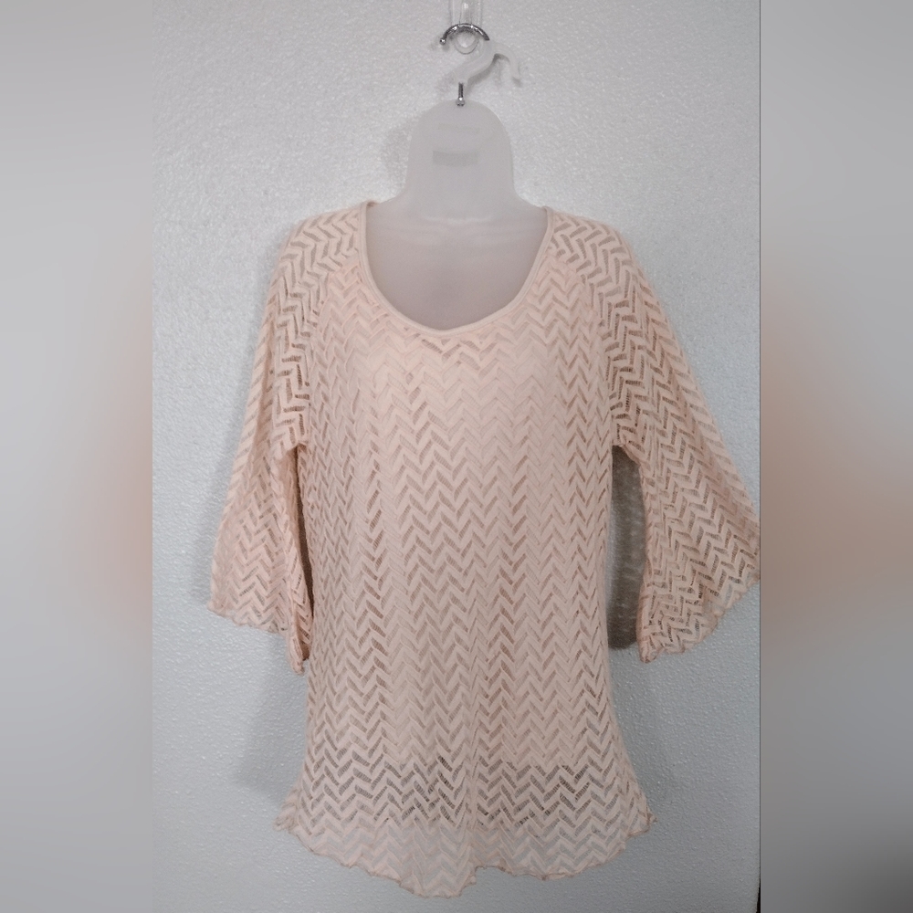 Ladies Lace Lined Peach Top